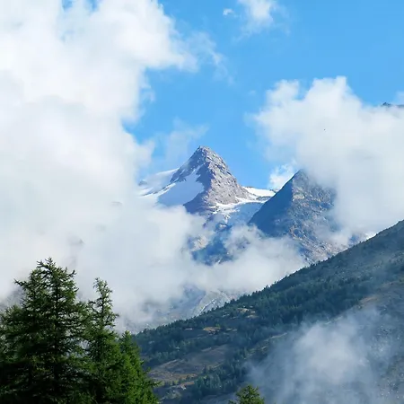 Mier Gfallt's Appartement-fewo- Bad- Wc- 3 Schlafraeume 5-bettwohnung By Interhome Appartamento Saas-Fee